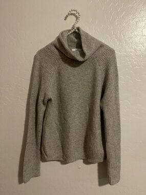 ALLUDE 100% Cashmere Gray High Neck Sweater Size S